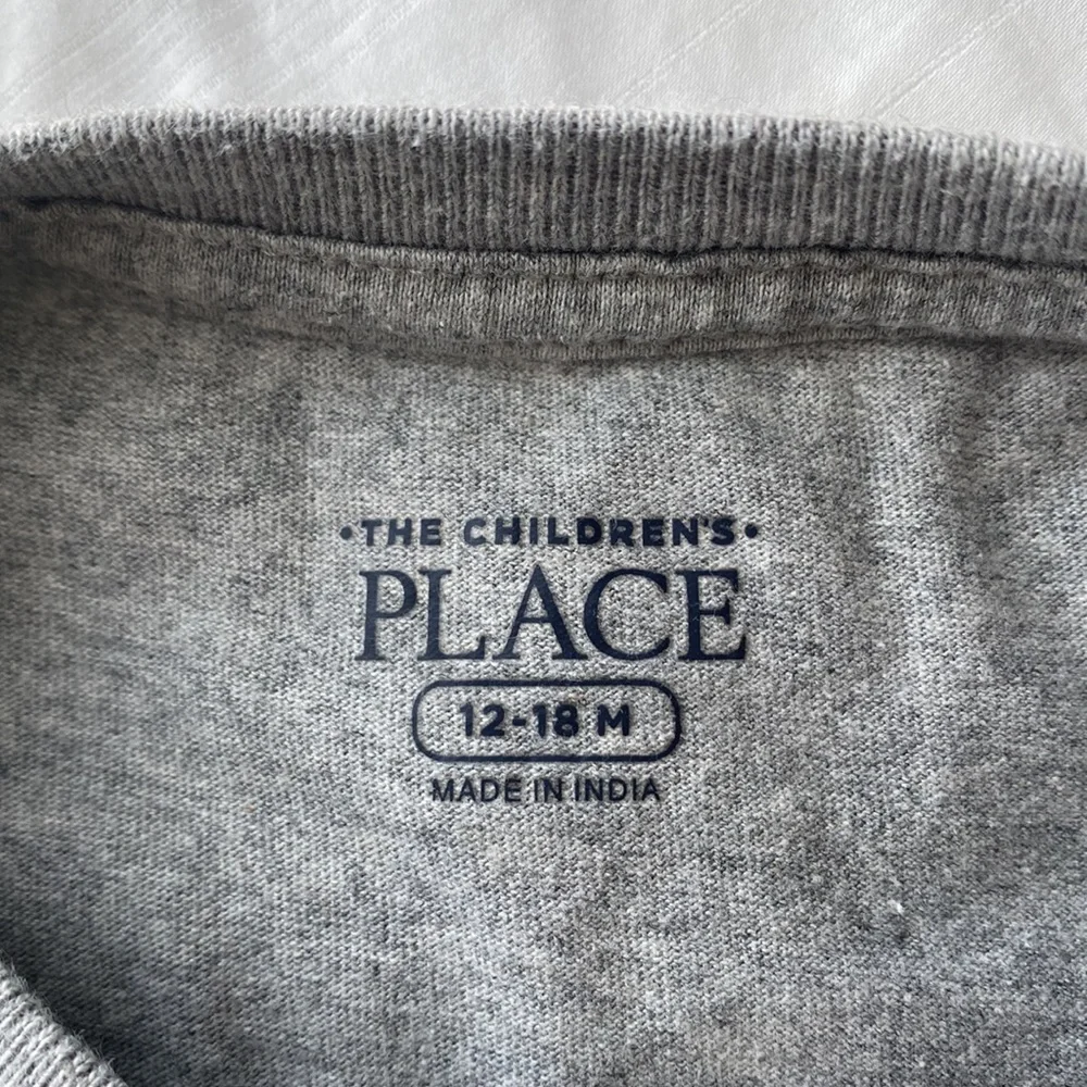 *NWOT* The Children’s Place Long Sleeve Grandma Tee